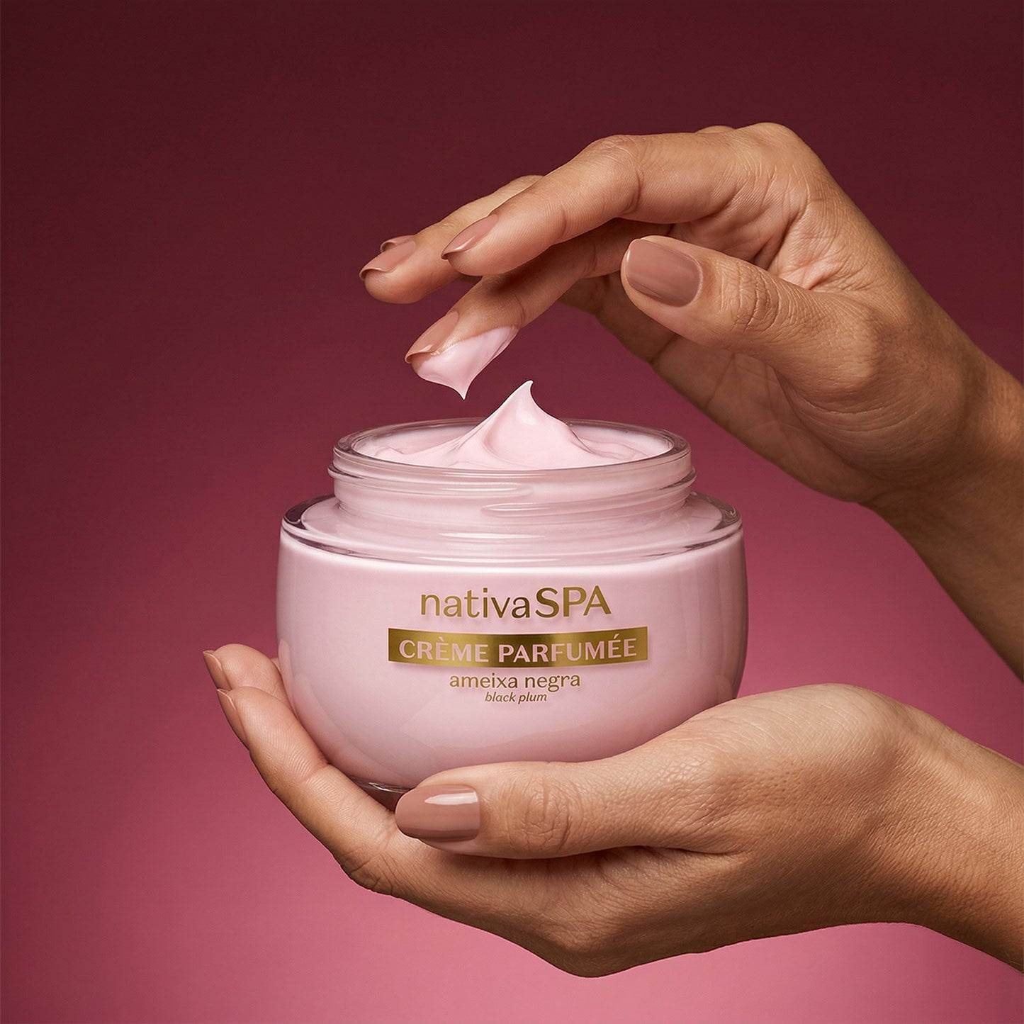 NATIVASPA BLACK PLUM Perfumed Cream 200g
